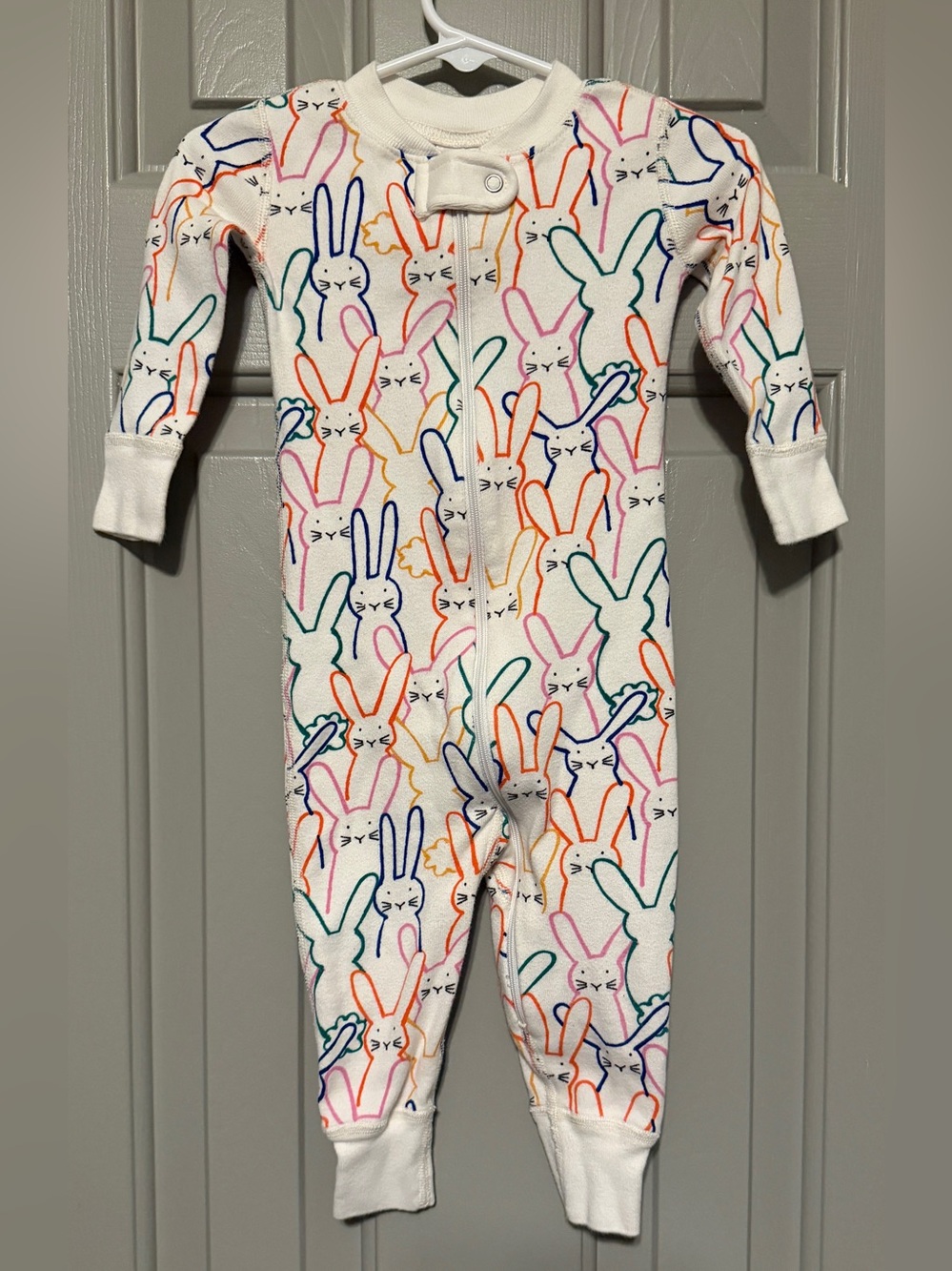 Hanna Andersson Organic Cotton Rainbow Bunnies One Piece Sleeper, Sz 18-24 mo
